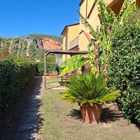 La Casa Sull'argine *